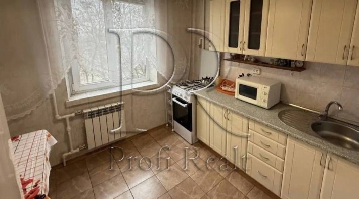 Продаж 2 к кв вул. Тростянецька 6, Дарницький р-н - фото 1