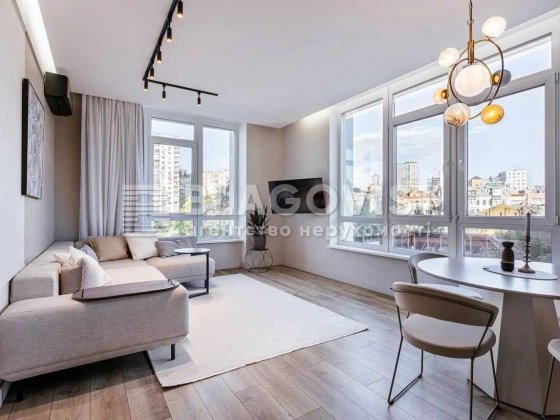 2 к квакртира вул Жилянська 68 Голосіївський р-н Киев