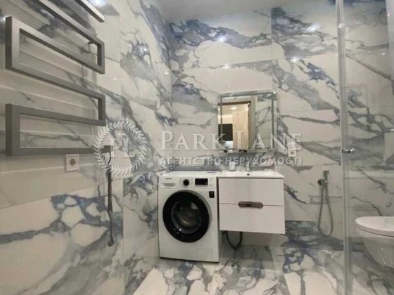 1 кімнатна від власника Горького 131 (Антоновича) Видовий поверх