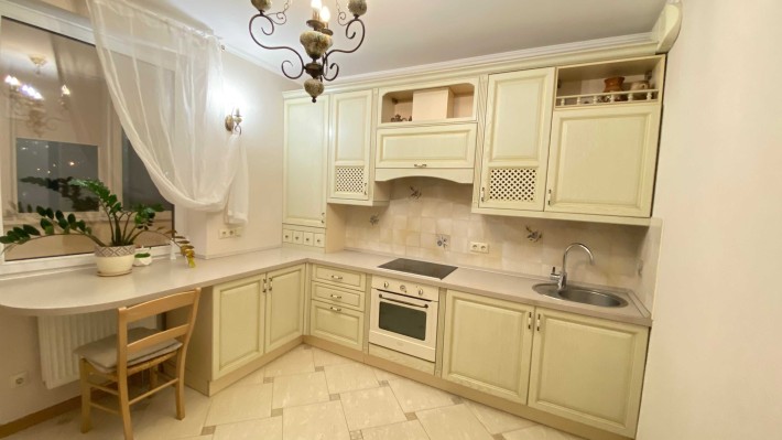 Голосіївський пр, 30в, БЕЗ% ІДЕАЛЬНО  для бізнеса та проживання ! - фото 1