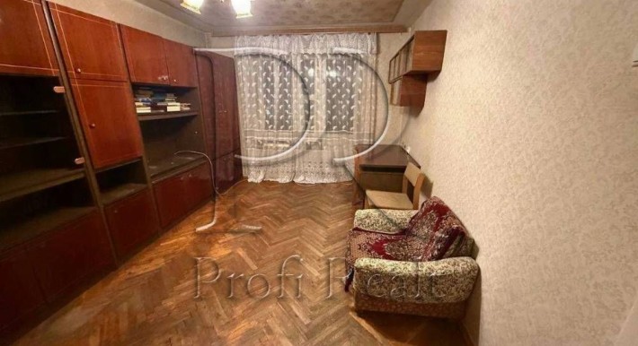 Продаж 1 кімн. квартири за адресою Героїв Дніпра, 12а, біля метро цега - фото 1