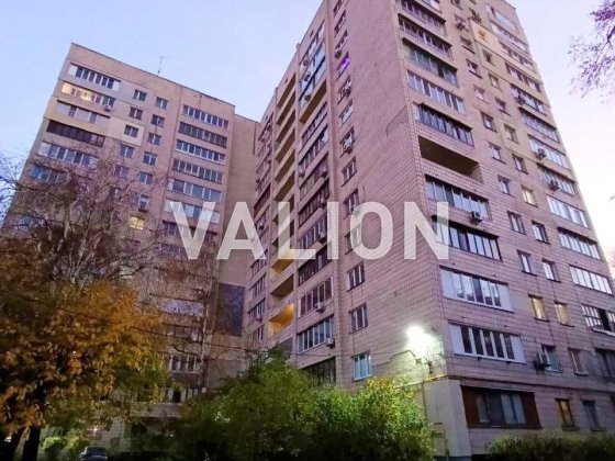 Продаж 2-х кімнатної квартири. Печерськ. Вул. Князів Острозьких, 17/2 Київ