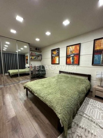 Продаж 3-х кім квартири  100кв.м вул.Кошиця 10/21 м.Позняки/Харківська - фото 1