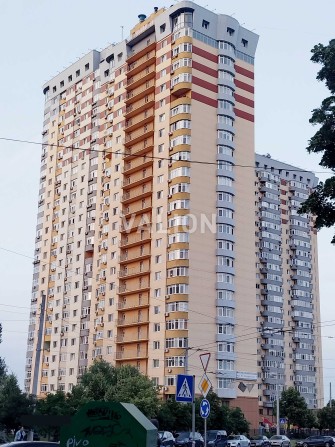 Продаж 4 кім. квартири з ремонтом в ЖК Мінистерський вул. Кондратюка 7 - фото 1