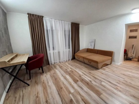 Продаж 1к. Готовий орендний бізнес біля метро на Срібнокільська, 20 Київ