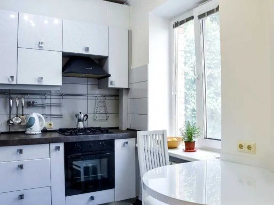 Квартира з ремонтом Палац Україна