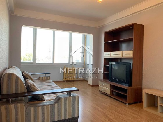 Ваше житло біля метро. 44м², ремонт, паркомісце! Киев
