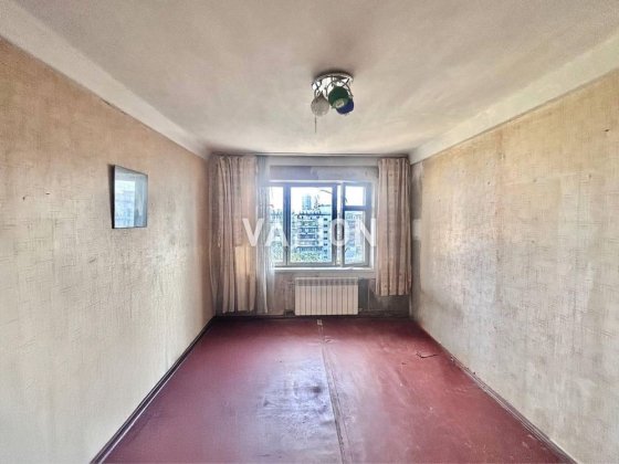 Продаж 3-кім. квартири Оболонський проспект, біля метро Оболонь Киев