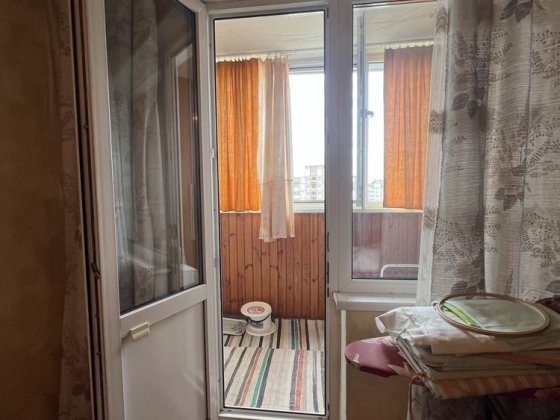 Троєщіна, Драйзера 9, 1 кмн Киев