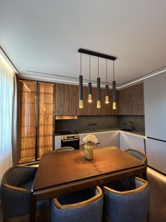 Без % Лісова казка  Радистів 40   Газ Будинок зданий  2к Євроремонт - фото 1