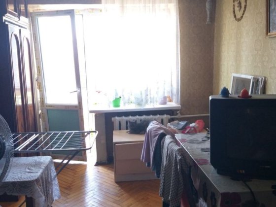 М.Чернiгiвська. Продаж 3 -х к квартири, вул. Юрія Поправки. Киев