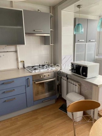 Продаж 3к Братиславська 22 м.Чернігівська парк Кіото - фото 1