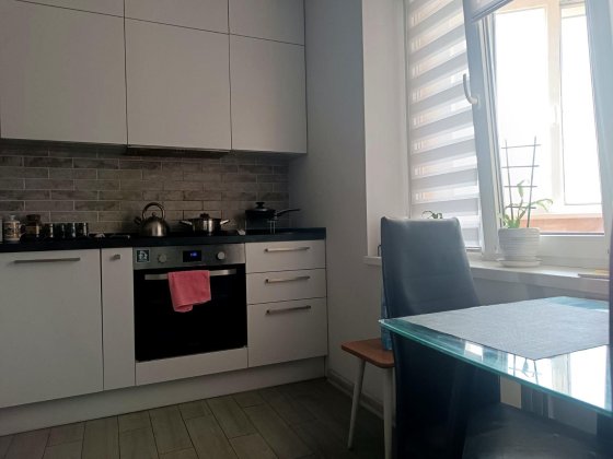 Затишна 3-кімнатна квартира 80 м² вул. Оноре де Бальзака 61 Київ