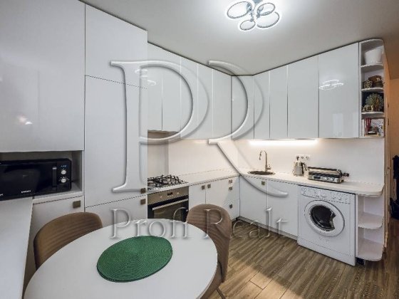 Продаж 1 кімн. квартири ЖК Кришталеві джерела/Феофанія/Метрологічна/ Київ