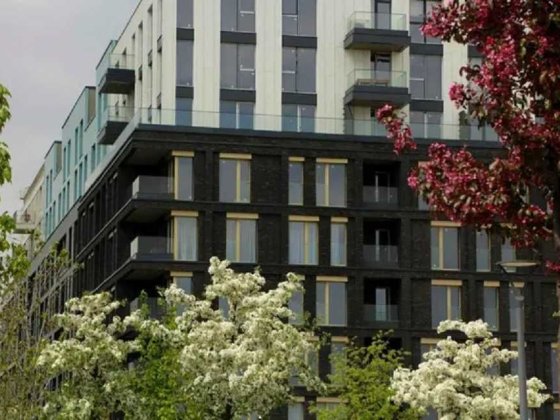 Продаж  2 кім.кв.,*евродвушка * ЖК Рибальський Київ