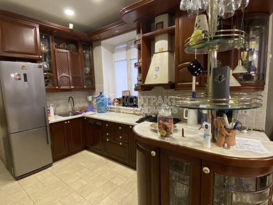 Продаж 2 поверхового будинку з гаражем та ділянкою, ХТЗ Харків