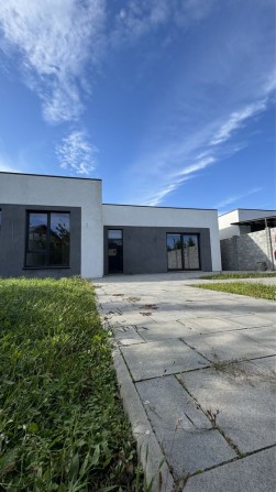 Готовий Дім, будинок, котедж з власним двором - фото 1