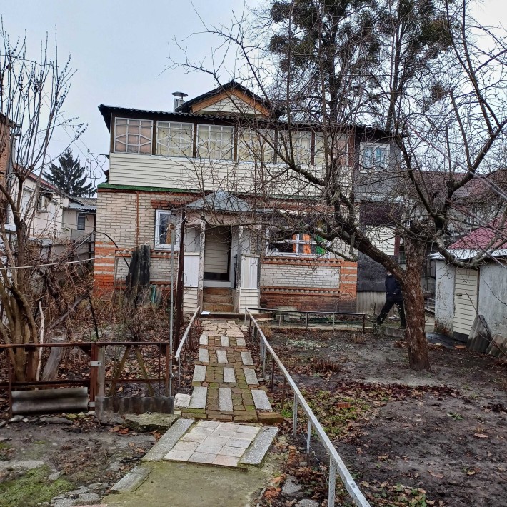 G7  Недорого! Большой дом с удобствами на  Новой Баварии!Сертификат! - фото 1