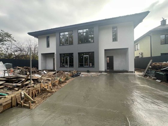 Продаж 2 поверхового дуплекса з ділянкою на 2.5 сотки Петропавловская Борщаговка