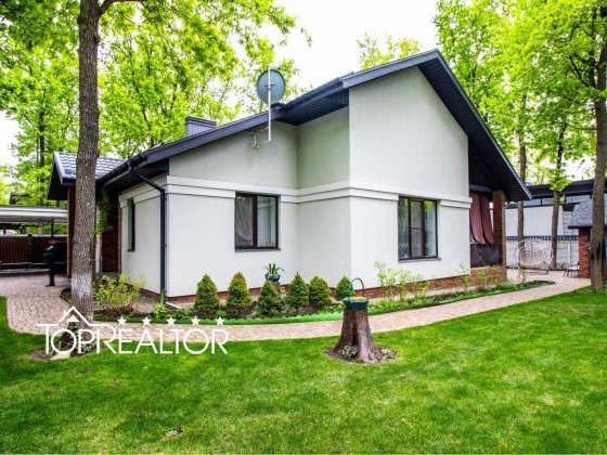 У продажі затишний будинок у котеджному селищі Лісне (Лесное лесопарк) Харьков