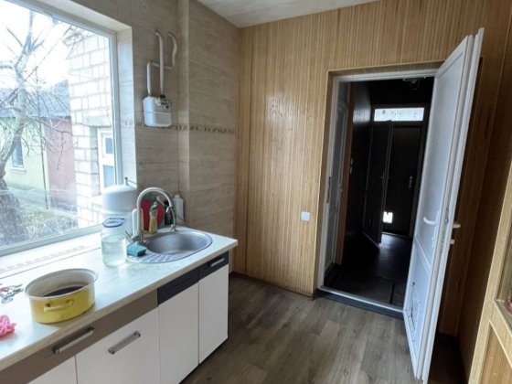 Продам часть дома не далеко от м.Холодная гора Харьков