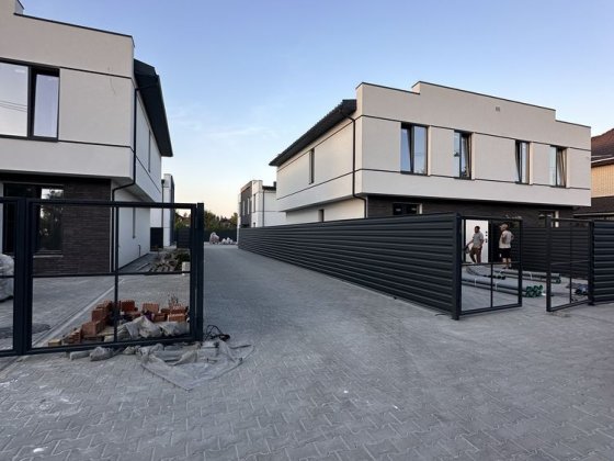 Дуплекс з газом біля лісу Софиевская Борщаговка