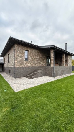 Будинок з підвалом у Петропавлівській Борщагівці, 8 соток, газ, гараж - фото 1