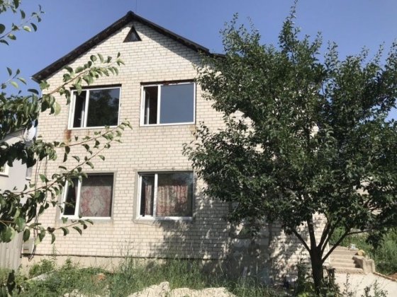 Продам дом на Баварии Сертификат - так. Торг. Харьков