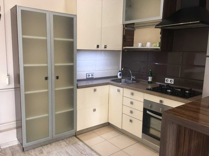 Продам дом 200м2 улМихновского м Левада (Гагарина)Спортивная.Центр. IN - фото 1