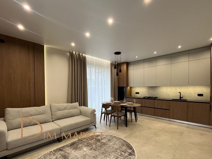 Сучасний будинок з ремонтом, меблями і технікою пішки до Ліцею ‼️ - фото 1