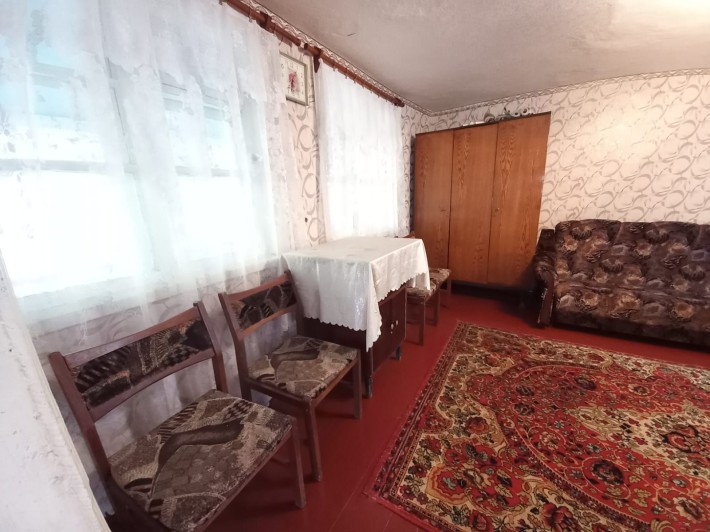 Власник. Без додатковий витраж. Будинок, дача, поблизу міста - фото 1