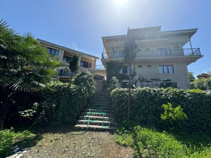 Продам отель в Батуми у моря - фото 1