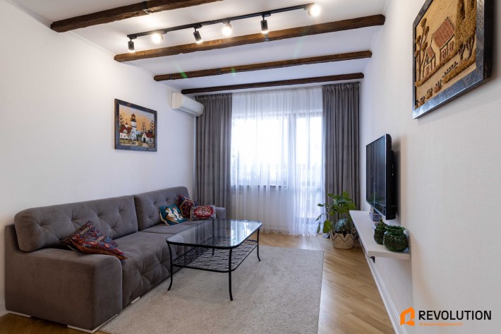 Без % 3к.квартира, метро Героїв Дніпра - 5 хв., вул. Героїв дніпра 27 - фото 1