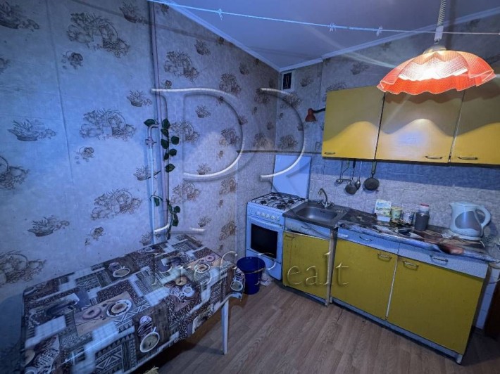 Продаж 1 кімн. квартири на Оболоні біля метро Оболонь, Мінська - фото 1