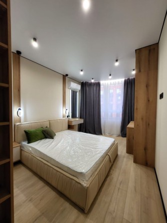 Власник . 1-к. кв. у ЖК "Республіка". вул. Родини Кістяківських, 10 - фото 1