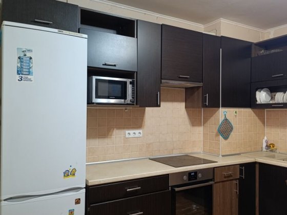 Продаж великої,однокімнатної 55кв.м., Закревського 97а. Киев