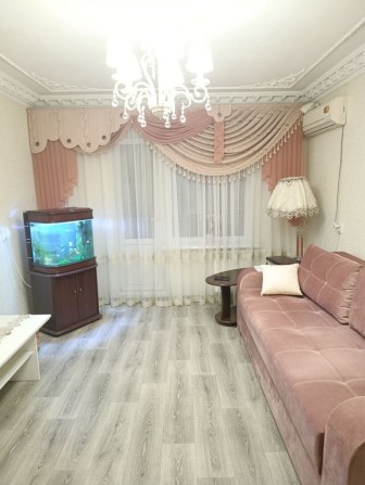 Продам 2 кімнатну квартиру Троещина ,Червоної калини 89 - фото 1