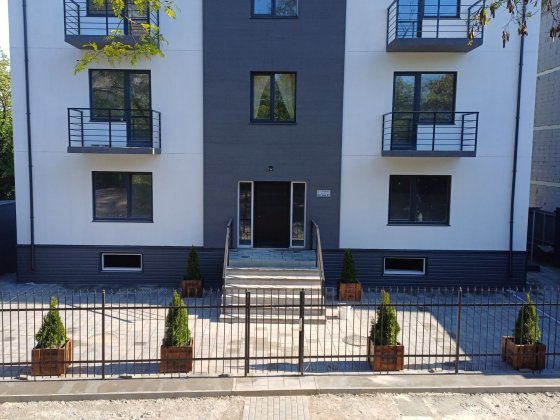 Продам 1 кімнатну квартиру в новому будинку.  Райдужний.  Воскресенка Киев