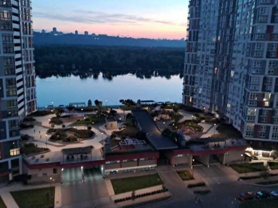 Без %ЖК Русанівська Гавань Продаж великої 2к квартири 87.7 кв.м Видова Киев