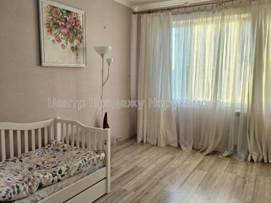 Продаж 3-кімнатної квартири в Києві