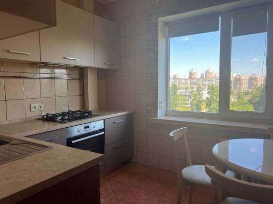 3-к квартира напряму від власника, на Троещині, Сержа Лифаря 9/61 Київ