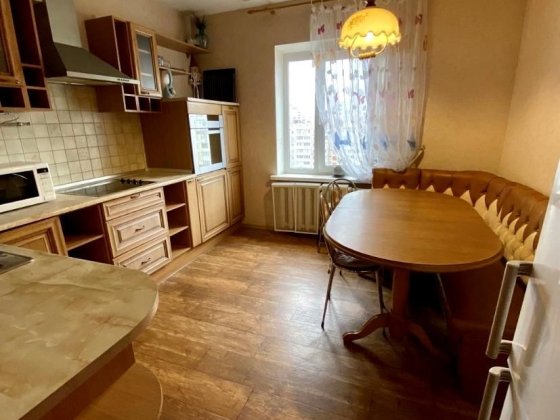 Затишна 2-кімнатна квартира з якісним ремонтом просп. Петра Григоренка Киев