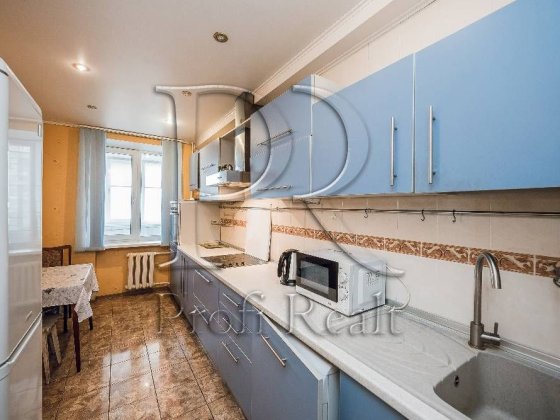 Продаж квартири Печерськ Петра Болбочана Лесі  Українки Приймаченка Киев