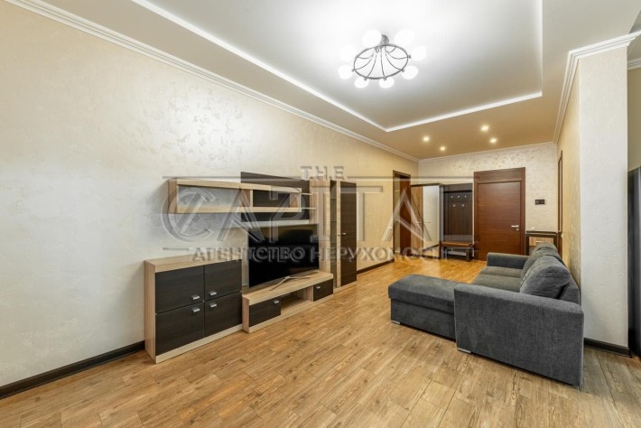 Продаж / Квартира 110м2/пров.Лабораторный 6\Олімпійська\Палац України - фото 1