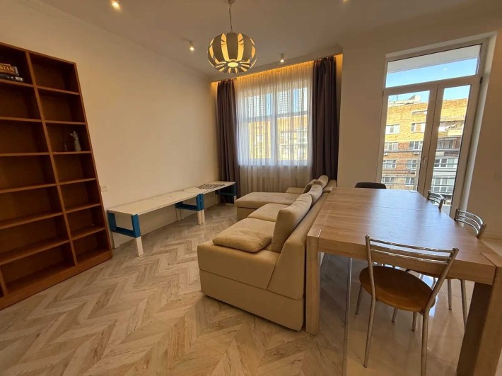 Центр Печерськ Липки! 73м2 2кім Французький Квартал! Метро Либідська! - фото 1