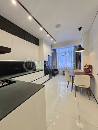 Продам 2 кімнатну квартиру ЖК Панорама на Печерську Коновальця 44а - фото 1