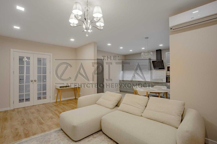 Продаж квартири, ЖК "Касіопея", 70м2, 9й поверх - фото 1