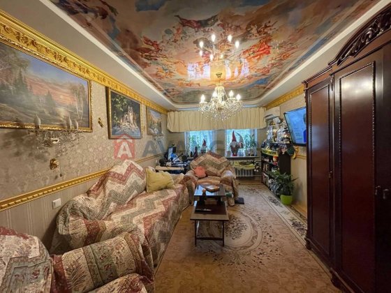 Продаж 3к сталінка в центрі Києва Київ