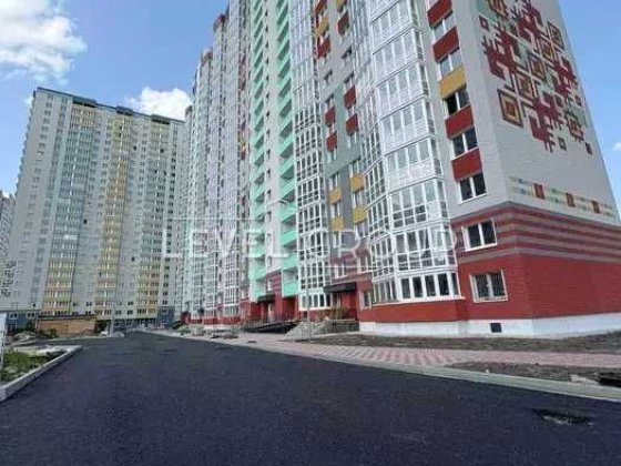 Продаж 2к квартири ЖК Патріотика р-н Дарницький Синевир Київ