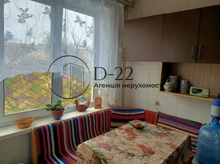 Продаж 3к, Оболонь, вул. Йорданська, 24 - фото 1